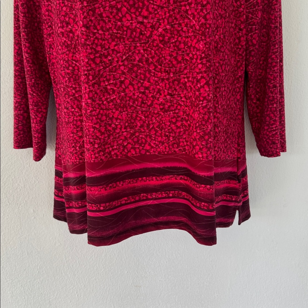 Croft & Barrow red abstract dot print 3/4 sleeve stretch top size petite medium - Picture 6 of 12